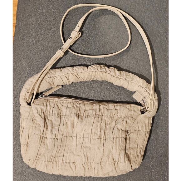 MNG Mango Bag with Ruched Detail, Top handle and Crossbody, Excellent cond - Picture 6 of 11